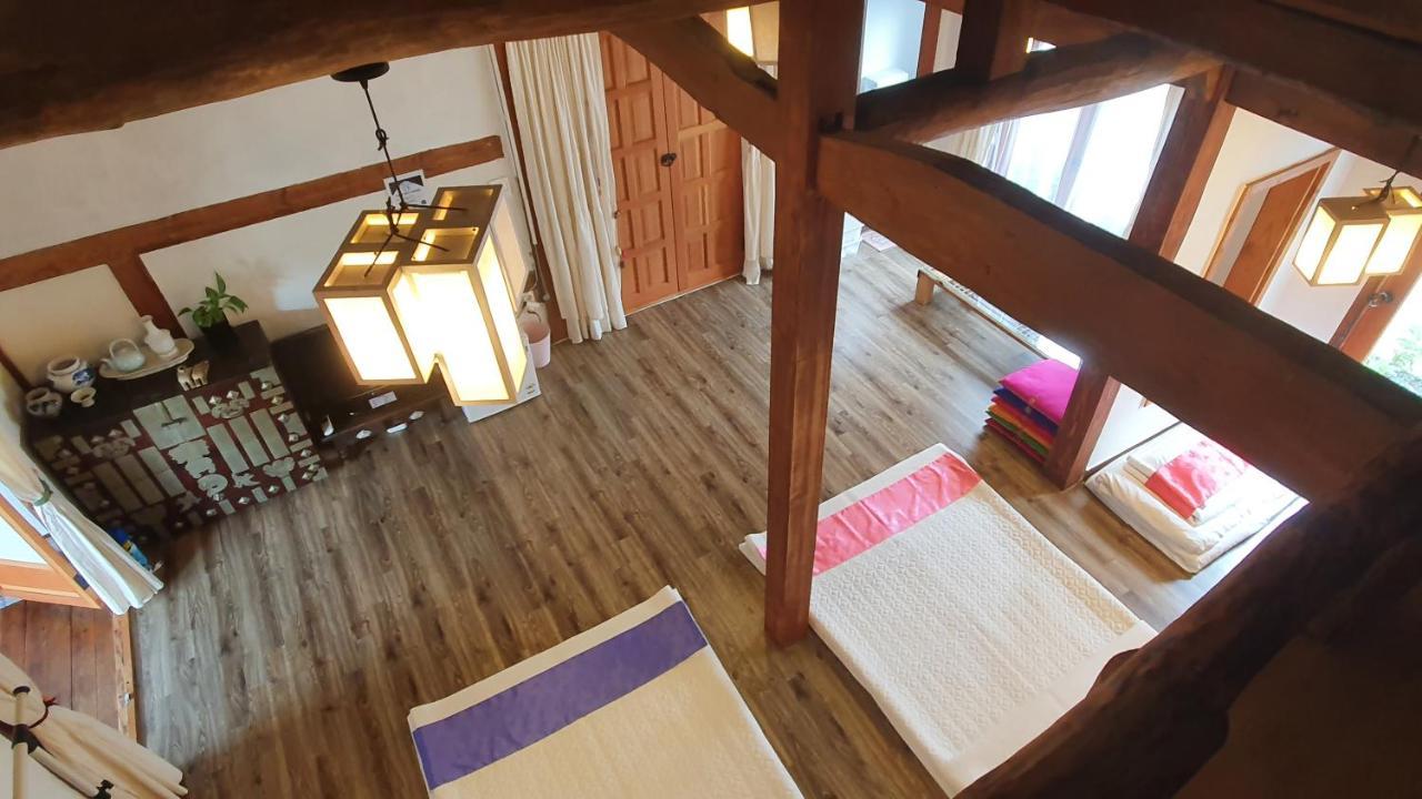 Greem Guesthouse Jeonju Exterior photo