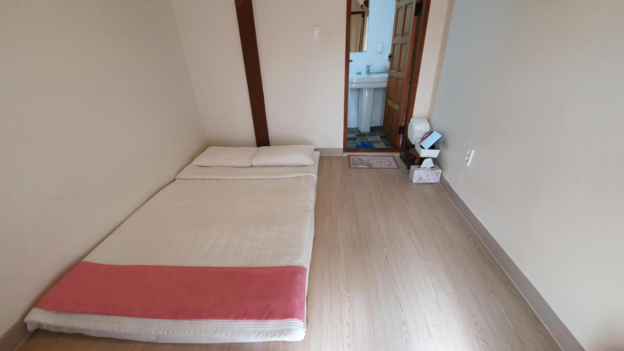 Greem Guesthouse Jeonju Exterior photo
