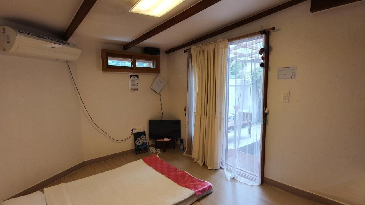 Greem Guesthouse Jeonju Exterior photo