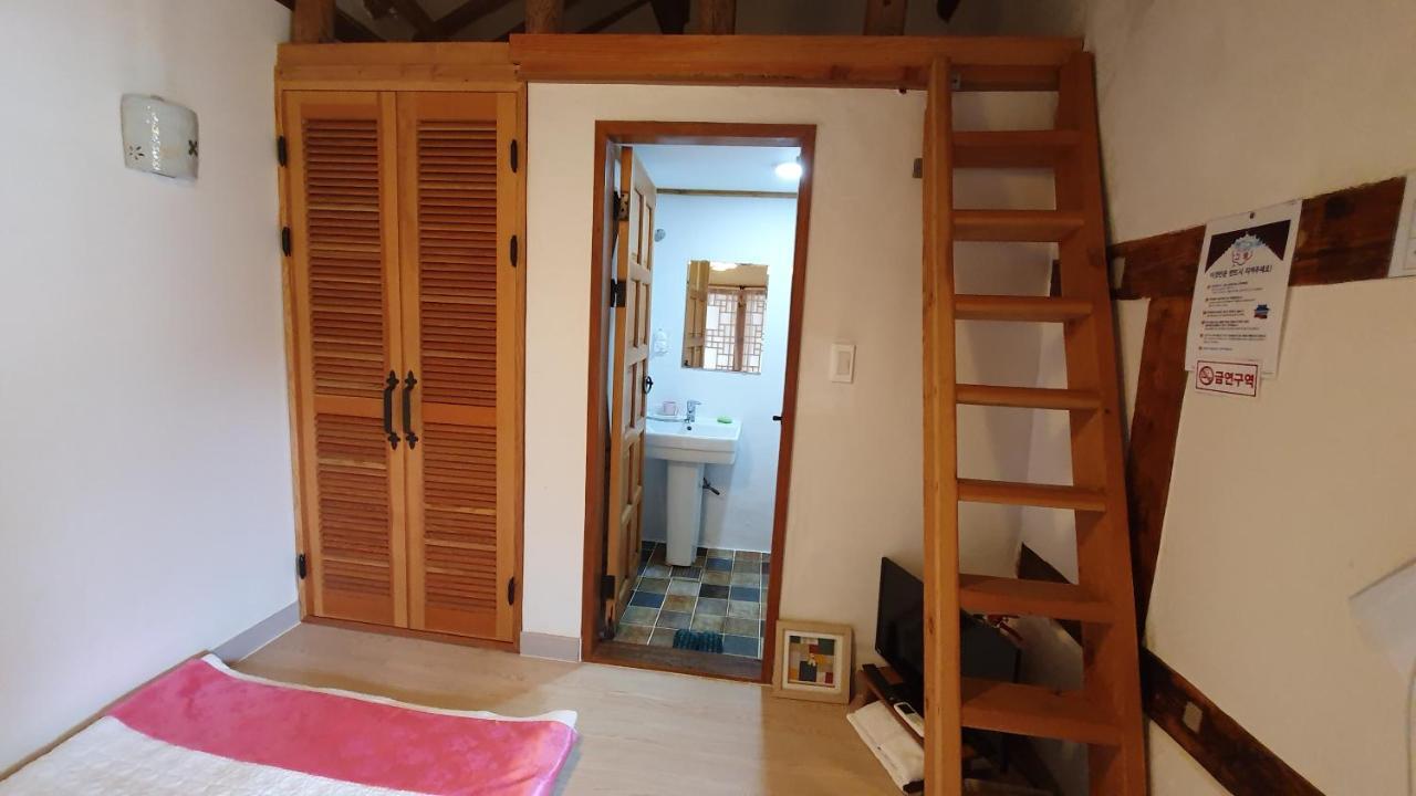 Greem Guesthouse Jeonju Exterior photo