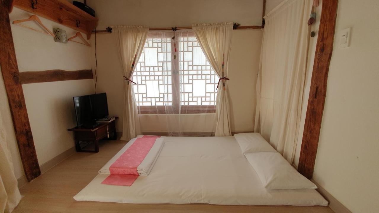 Greem Guesthouse Jeonju Exterior photo