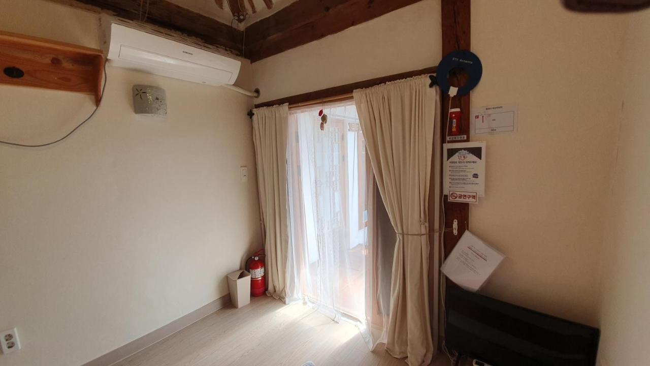 Greem Guesthouse Jeonju Exterior photo
