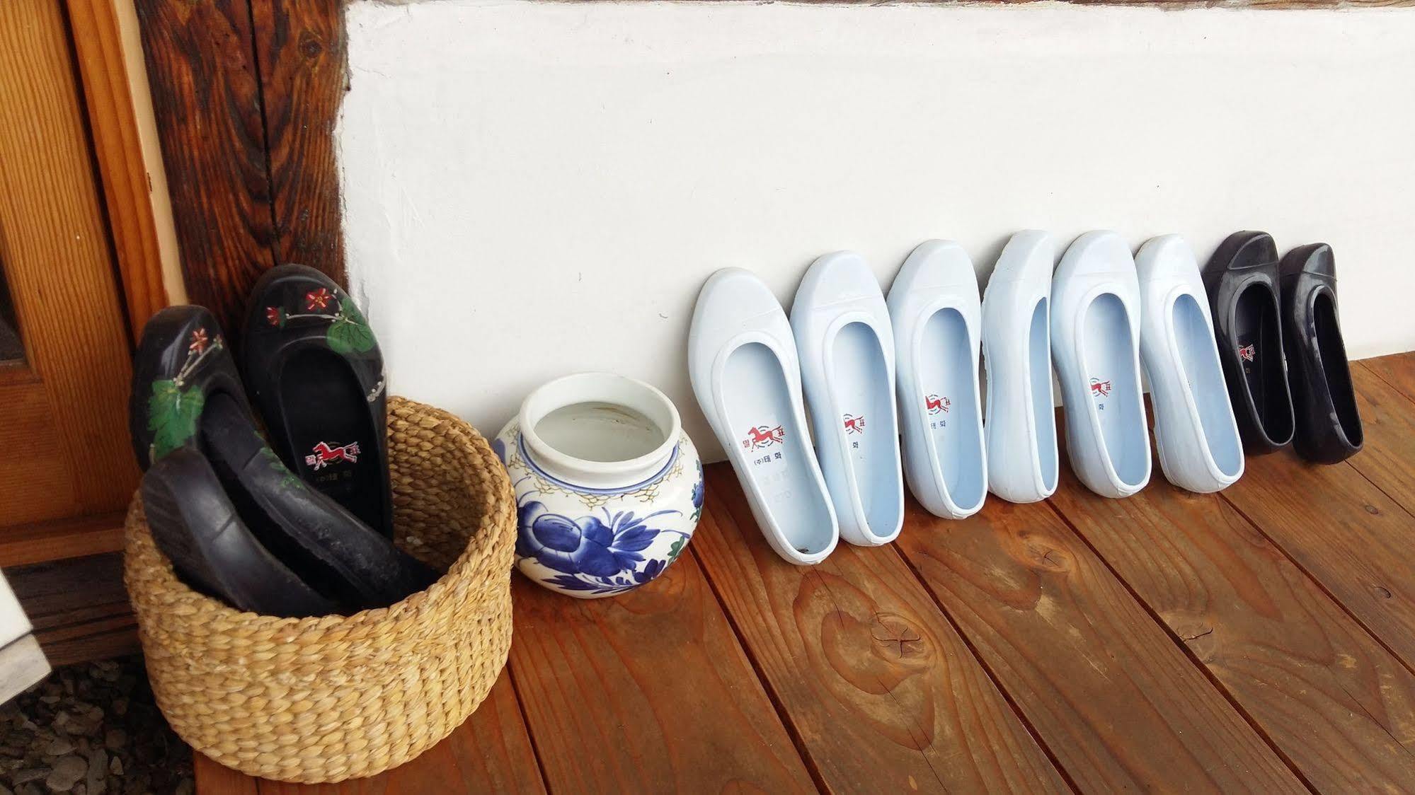 Greem Guesthouse Jeonju Exterior photo